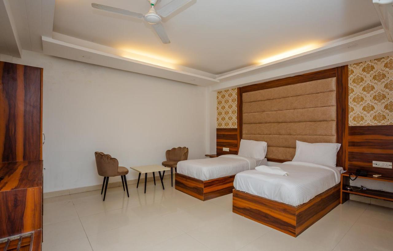 Hotel Doon Dehradun Exterior foto